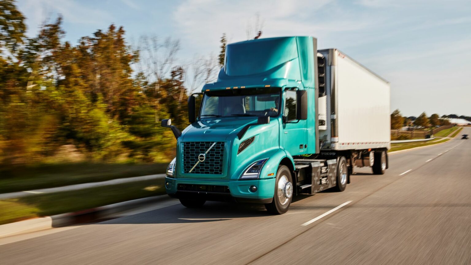 volvo-group-north-america-wins-south-coast-aqmd-clean-air-award-for